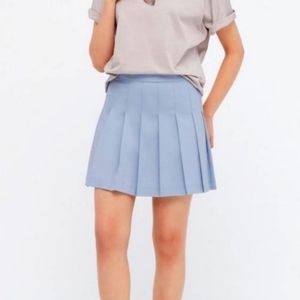Uniqlo pleated skirt NWT